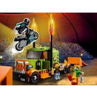 Конструктор LEGO City Stuntz 60294 Грузовик для шоу каскадеров