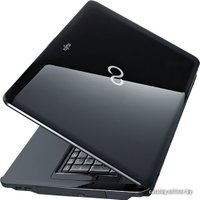 Ноутбук Fujitsu LIFEBOOK NH570 (NH570MRCH5RU)