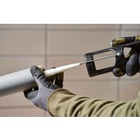 Пистолет для герметика Stanley SFMCE600B (без АКБ)