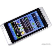 Телефон Nokia N8