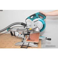 Торцовочная пила Makita LS1018L