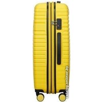 Чемодан-спиннер American Tourister Aero Racer Lemon Yellow 68 см