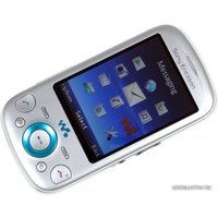 Кнопочный телефон Sony Ericsson W20i Zylo