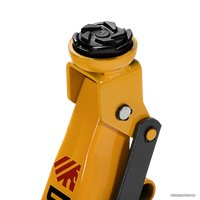 Подкатной домкрат Denzel 51154 2т