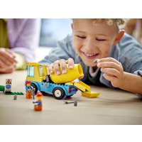 Конструктор LEGO City 60325 Бетономешалка