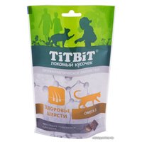 Лакомство для кошек TiTBiT Хрустящие подушечки с лососем для здоровья шерсти 60 г