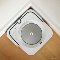 Робот-пылесос iRobot Braava Jet M6