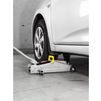 Подкатной домкрат Matrix 51020 2т.