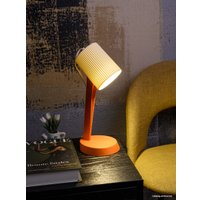 Настольная лампа ArtStyle HT-711WOR