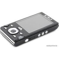 Кнопочный телефон Sony Ericsson W995 Walkman