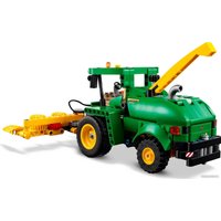 Конструктор LEGO Technic 42168 Кормоуборочный комбайн John Deere 9700