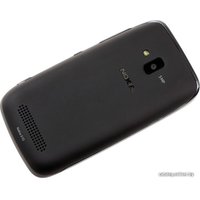 Телефон Nokia Lumia 610