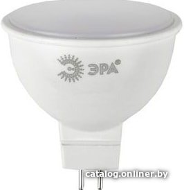 Светодиодная лампочка ЭРА MR16 GU5.3 10 Вт Б0032996