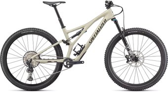 Stumpjumper Comp S4 2022 (Gloss white mountains/Black)