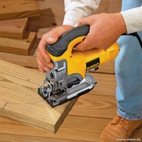 Электролобзик DeWalt DW331K