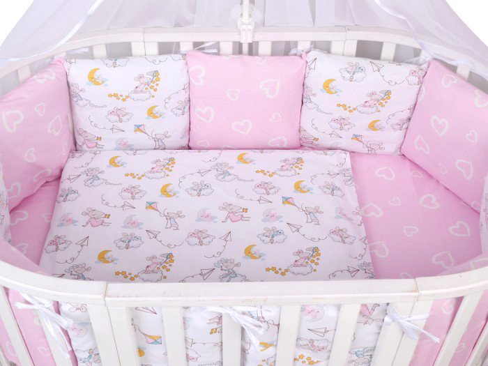 

Бампер в кроватку Amarobaby Мышата в облаках (12 подушек, белый/розовый)