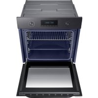 Электрический духовой шкаф Samsung NV68R2340RM в Бресте