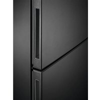 Холодильник AEG RCB732E7MB