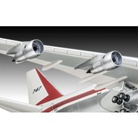 Сборная модель Revell 05686 с моделью самолета Boeing 747-100 50th Anniversary