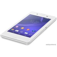 Телефон Sony Xperia E3