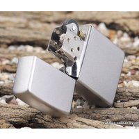 Зажигалка Zippo Classic 205 Satin Chrome