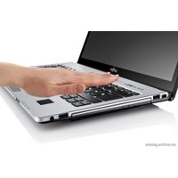 Ноутбук Fujitsu LIFEBOOK S935