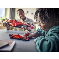 Конструктор LEGO Speed Champions 77242 Гоночный автомобиль Ferrari SF-24 F1