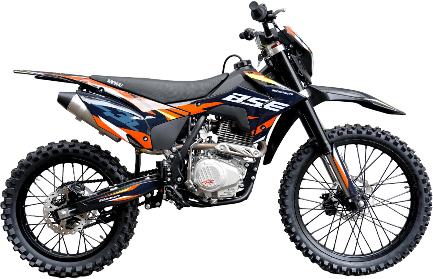 

Мотоцикл BSE Z3 L Spek Orange BZ3LKC015HOH1