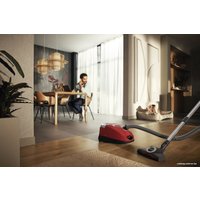 Пылесос Miele Compact C2 Cat & Dog SDBF5 (красный)