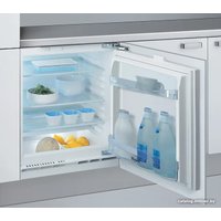 Однокамерный холодильник Whirlpool ARG 585
