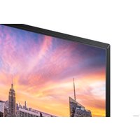 Монитор Samsung R650 LS24R650FDUXEN