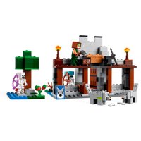 Конструктор LEGO Minecraft 21261 Волчья крепость в Солигорске