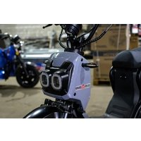 Электроскутер AVM.Plus Zoomer (серый)