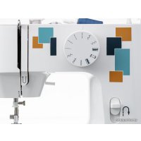 Электромеханическая швейная машина Chayka ComfortStitch 11