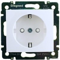 Розетка Legrand Valena 694269