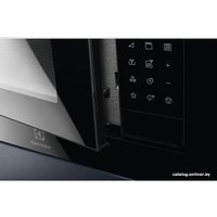 Комплект встраиваемой техники Electrolux KODDP77X + LMSD253TM