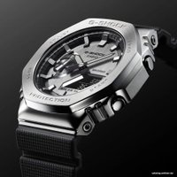 Наручные часы Casio G-Shock GM-2100-1A