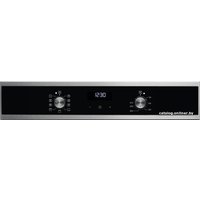 Электрический духовой шкаф Electrolux EOE5C71X