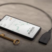 Аппаратный криптокошелек Trezor Safe 3 (черный)