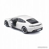 Легковой автомобиль Bburago Porsche Taycan Turbo S 18-21098 (белый)