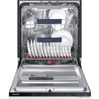 Встраиваемая посудомоечная машина Samsung DW60M9550BB