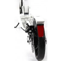 Двухколесный подростковый самокат RiverToys HB-A7 (белый)