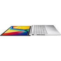 Ноутбук ASUS Vivobook 15 X1502VA-BQ830