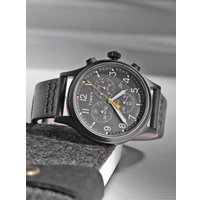 Наручные часы Timex TW2R47500