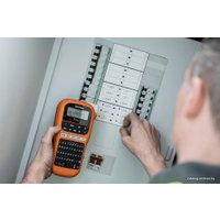 Принтер этикеток Brother PT-E110VP