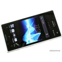 Телефон Sony Xperia Acro S LT26w