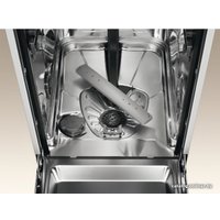 Встраиваемая посудомоечная машина Electrolux ESI4501LOX