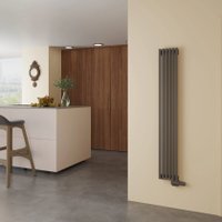 Дизайн-радиатор Faberg Toben 1/30 (6 секций, черный матовый RAL-9005)