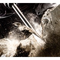 Отбойный молоток GRAPHITE 58G868 (кейс)