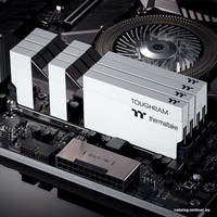 Оперативная память Thermaltake ToughRam 2x8GB DDR4 PC4-28800 R020D408GX2-3600C18A